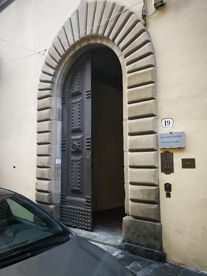 Boheme Caratteristico Appartamento A Pochi Passi Dal Duomo Florence